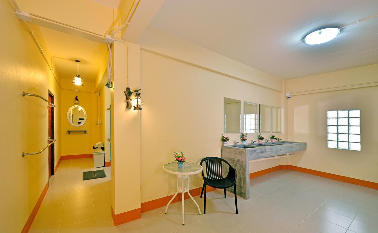 Chaofar De Hostel Krabi town Εξωτερικό φωτογραφία